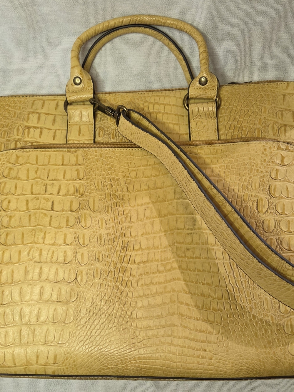 Buenos Yellow Croc-Embossed Leather Tote Bag with Shoulder Strap